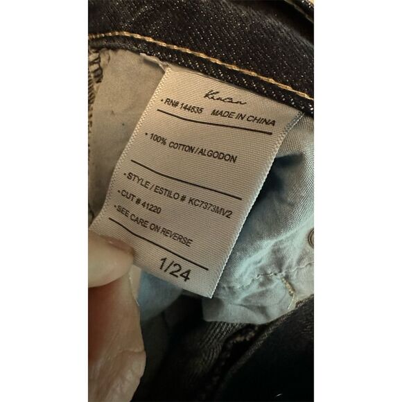 None - Picture 5 of 8